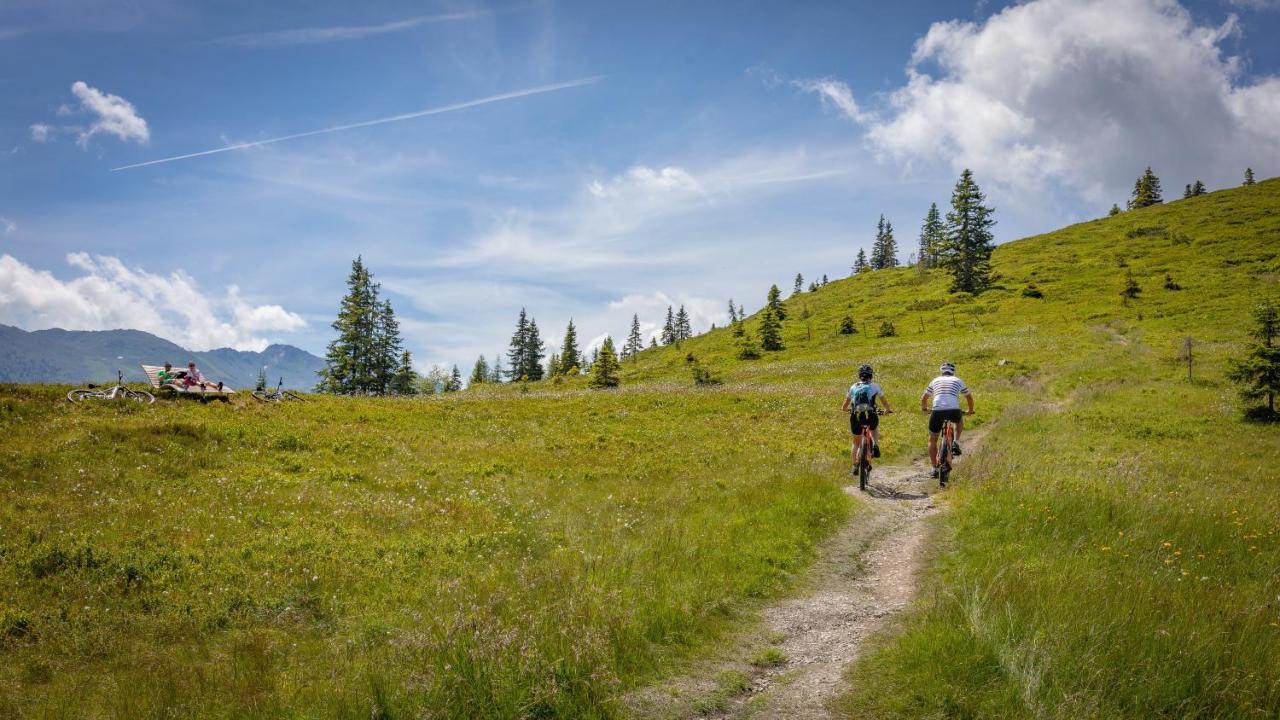 Zillertal Suites Fuegen By Alps Resorts Экстерьер фото