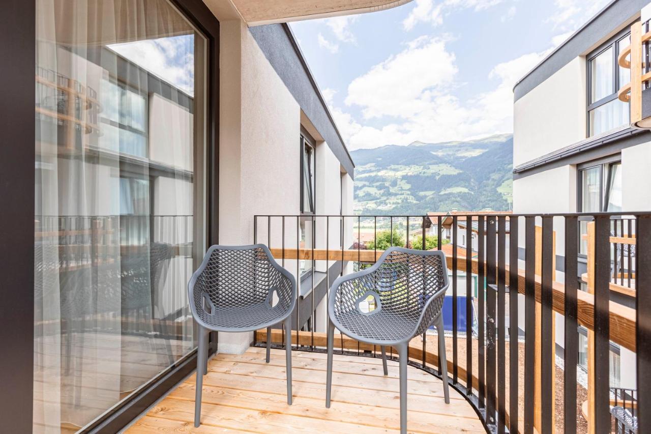 Zillertal Suites Fuegen By Alps Resorts Экстерьер фото
