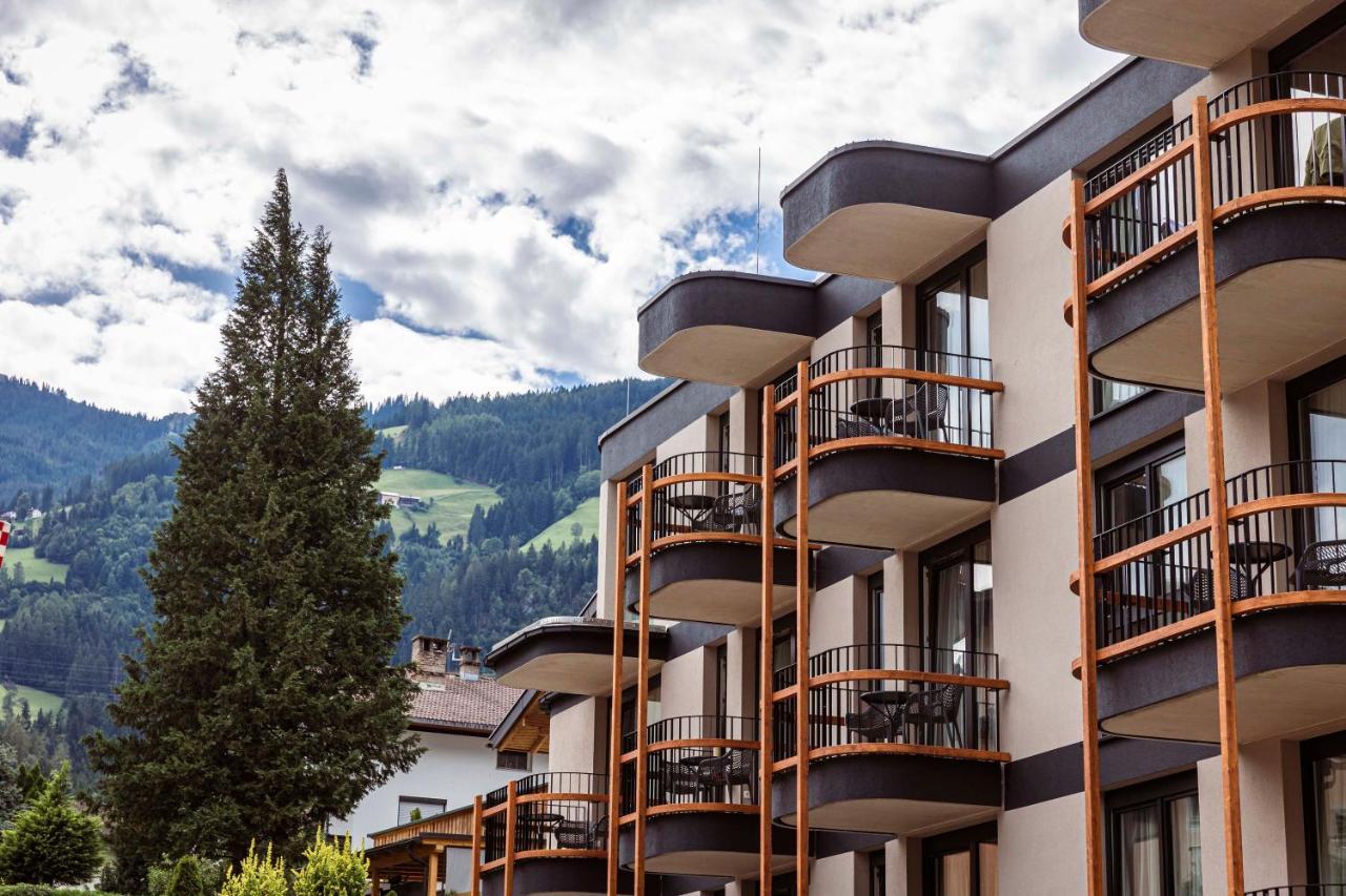 Zillertal Suites Fuegen By Alps Resorts Экстерьер фото