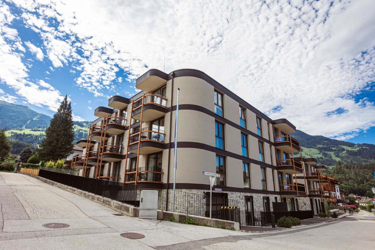 Zillertal Suites Fuegen By Alps Resorts Экстерьер фото